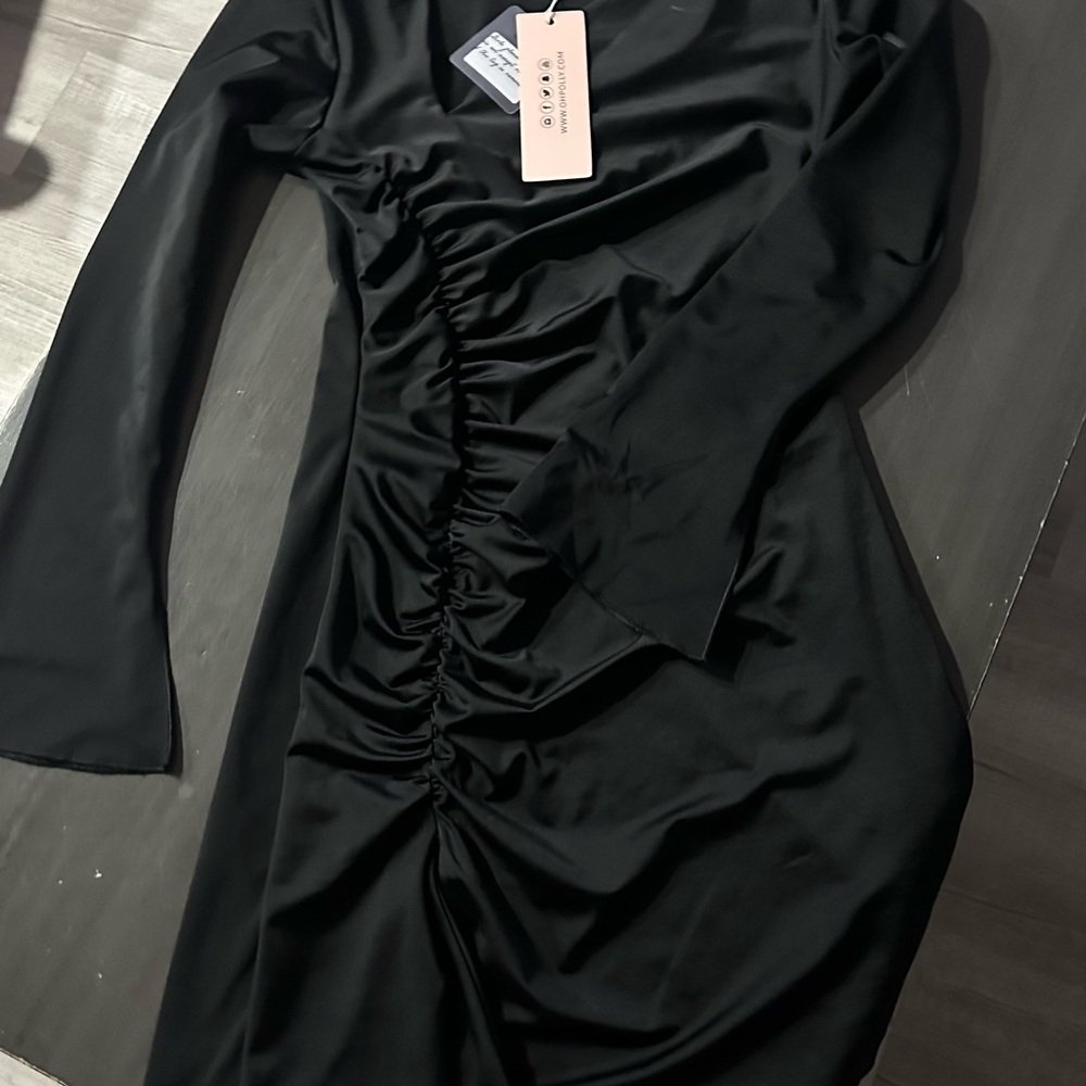 Elegant Black Ruched Dress